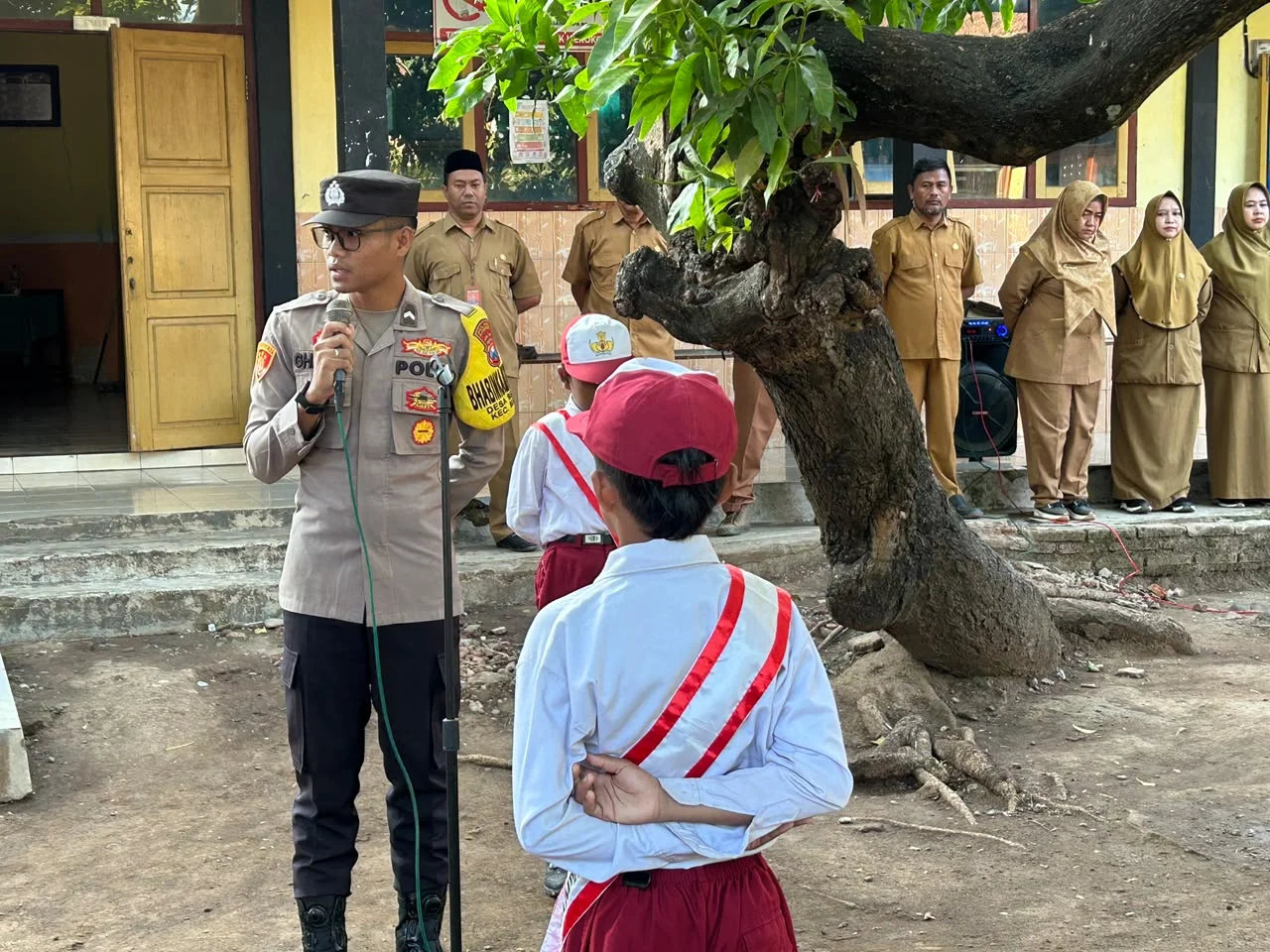 PENYAMPAIAN BULIYING